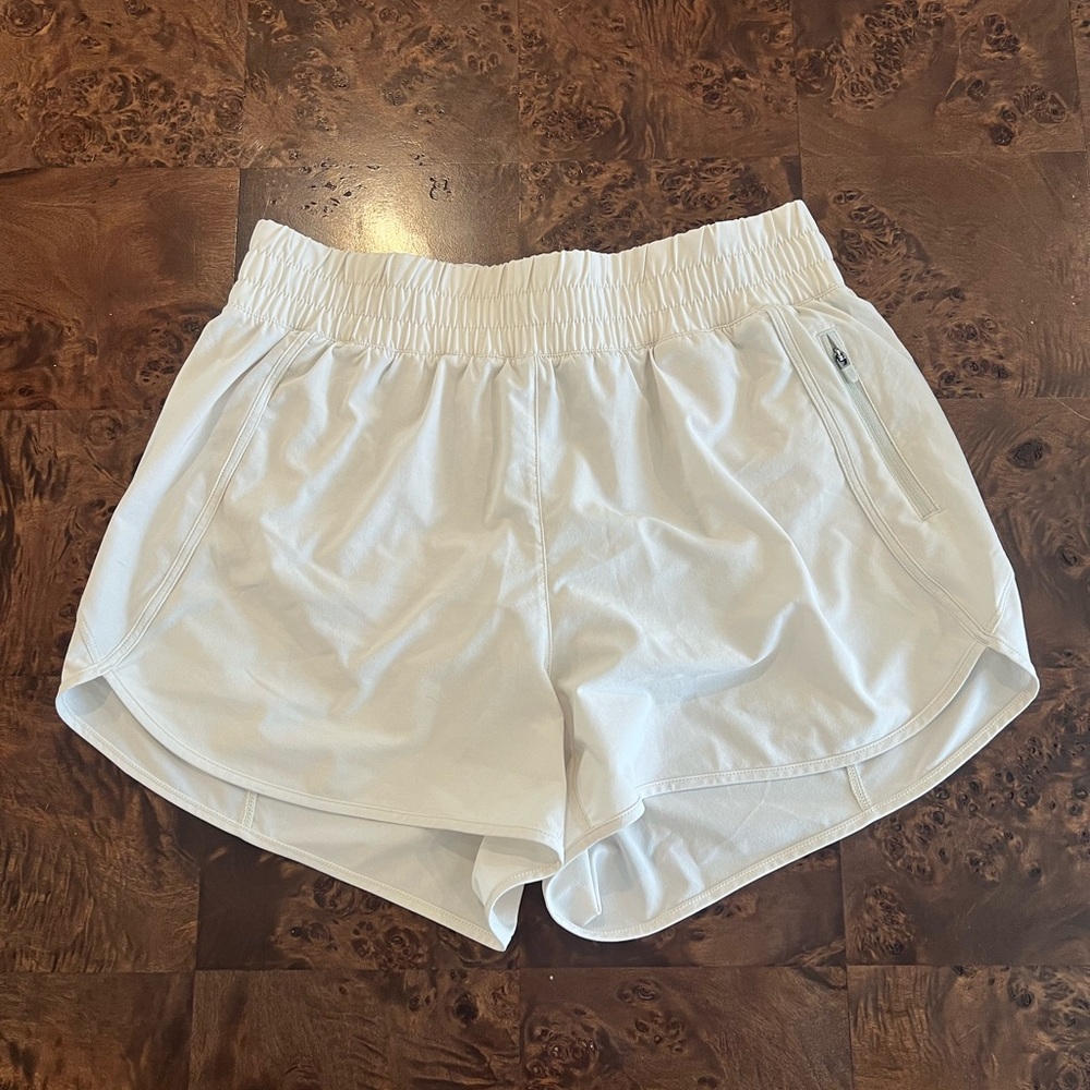CRZ YOGA athletic shorts size M